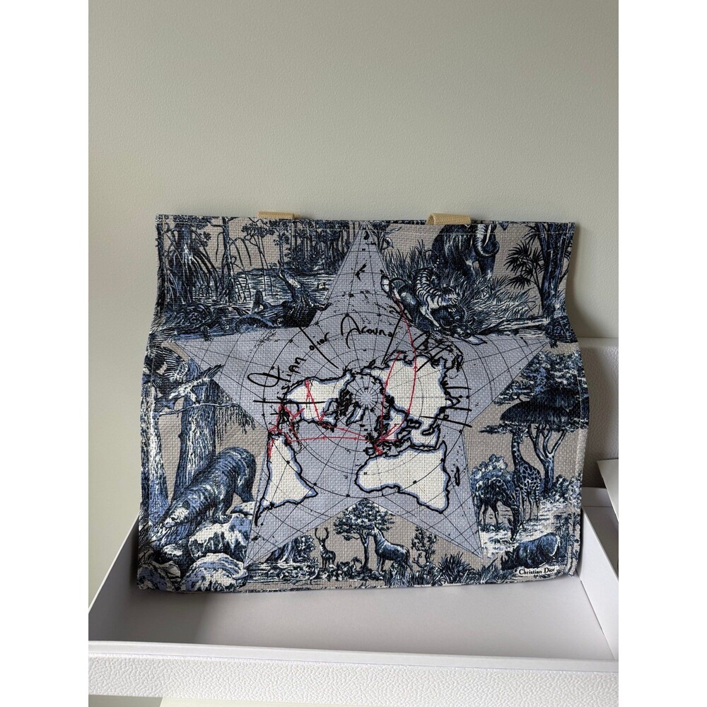 Dior All Around The World Gift Set - NEW - Picture 5 of 5